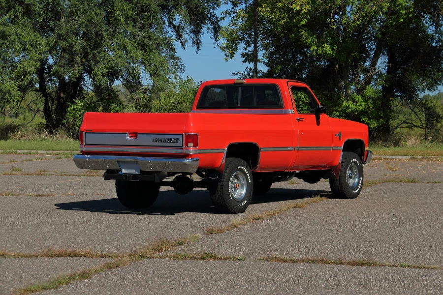 1987 Chevrolet C/K 3rd Gen - Image 3 of 31