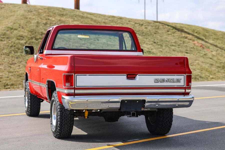 1987 Chevrolet C/K 3rd Gen - Image 4 of 31