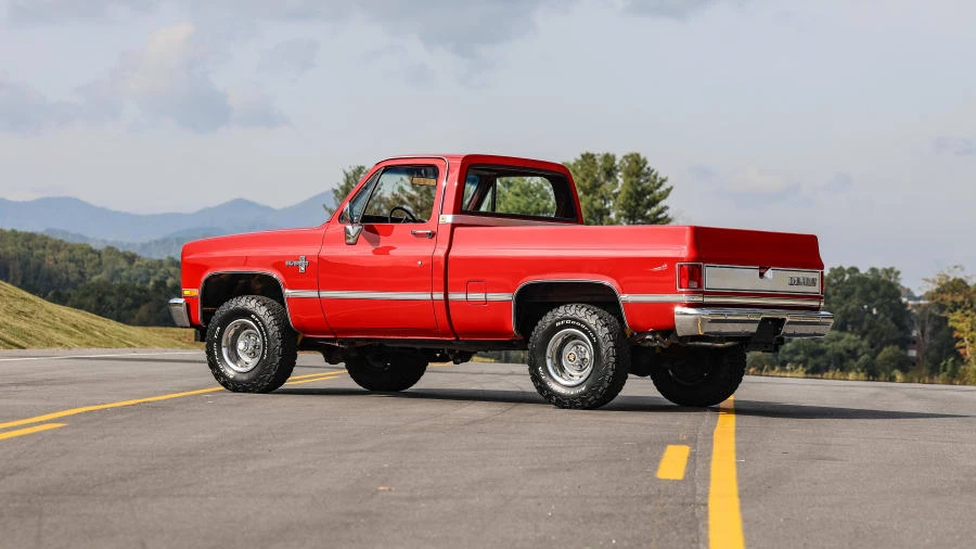 1987 Chevrolet C/K 3rd Gen - Image 2 of 31
