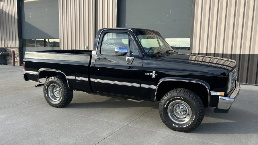 1987 Chevrolet C/K 3rd Gen - Image 5 of 11