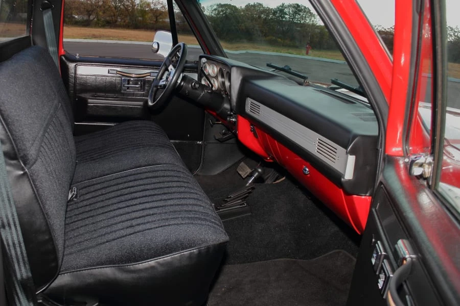 1987 Chevrolet C/K 3rd Gen - Image 18 of 31