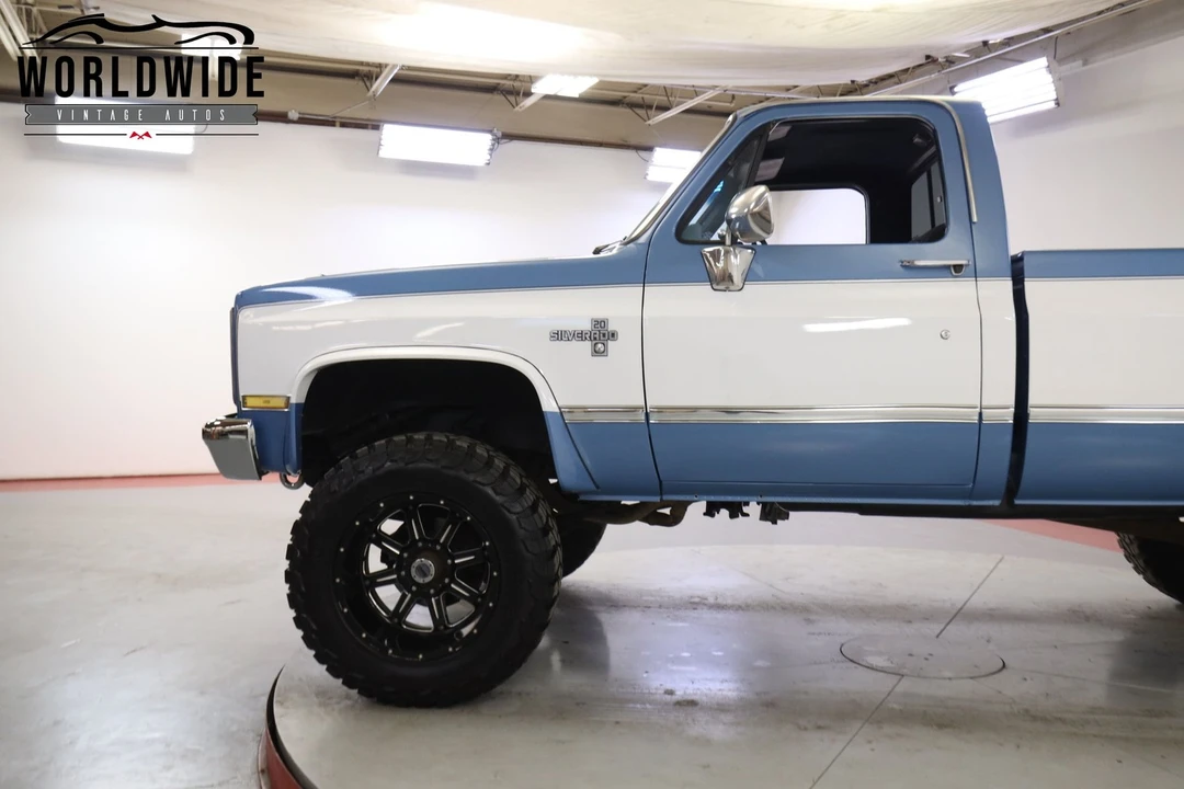 1987 Chevrolet C/K 3rd Gen - Image 7 of 12