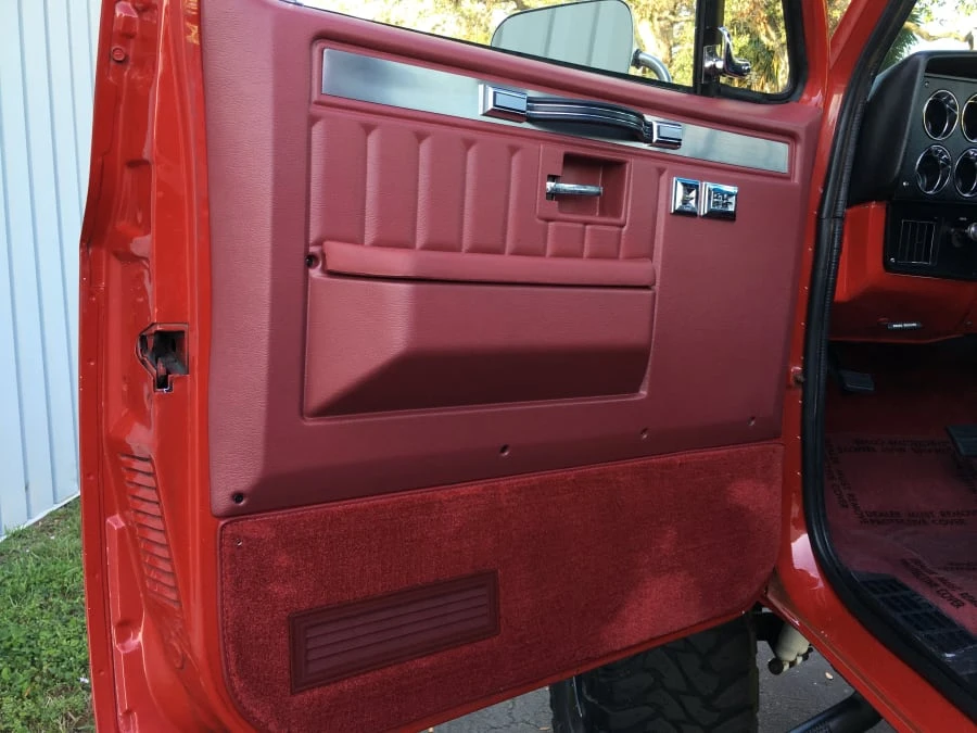 1987 Chevrolet C/K 3rd Gen - Image 5 of 11