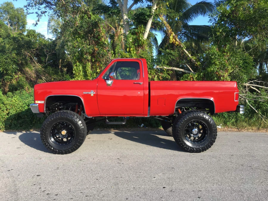 1987 Chevrolet C/K 3rd Gen - Image 2 of 11