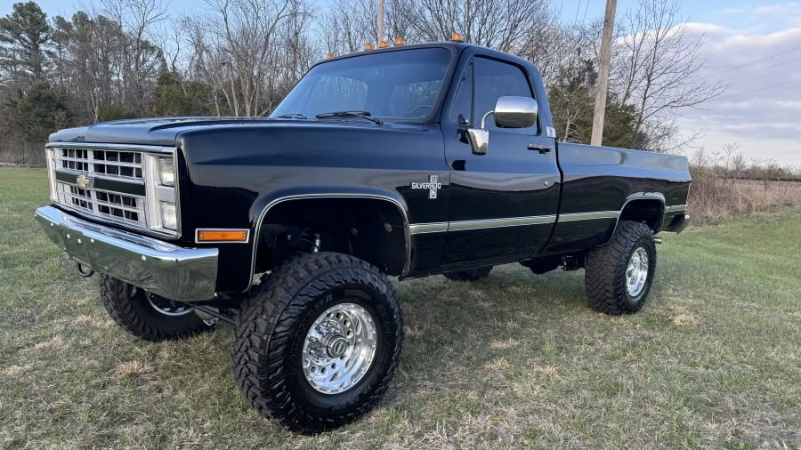 1987 Chevrolet C/K 3rd Gen - Image 4 of 25