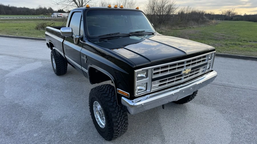 1987 Chevrolet C/K 3rd Gen - Image 3 of 25