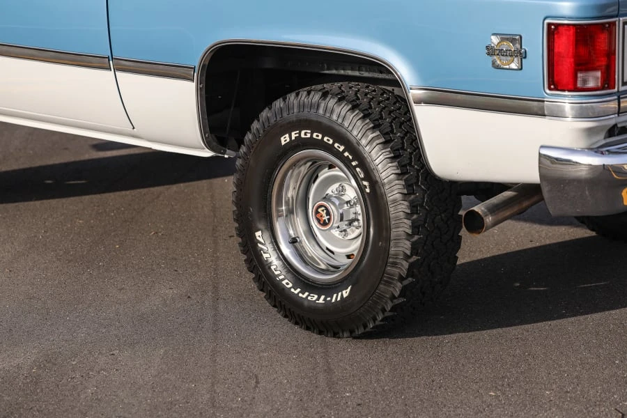 1987 Chevrolet K5 Blazer 2nd Gen - Image 29 of 31