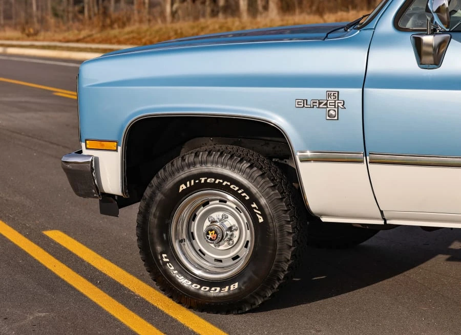 1987 Chevrolet K5 Blazer 2nd Gen - Image 27 of 31