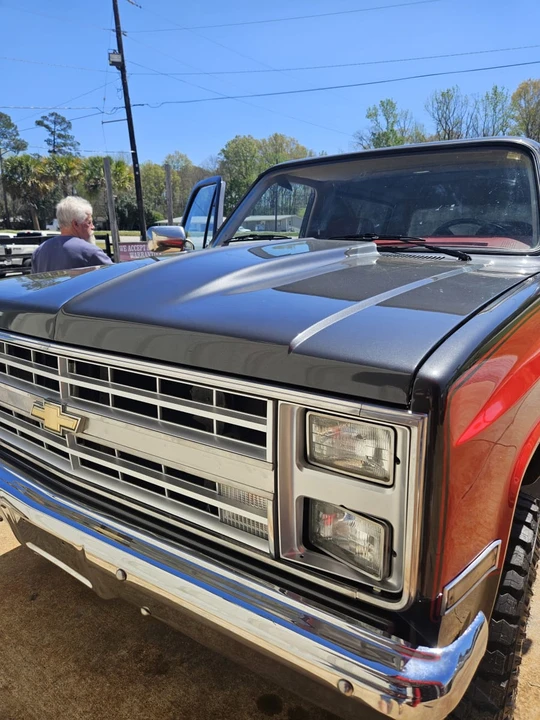 1987 Chevrolet K5 Blazer 2nd Gen - Image 5 of 10