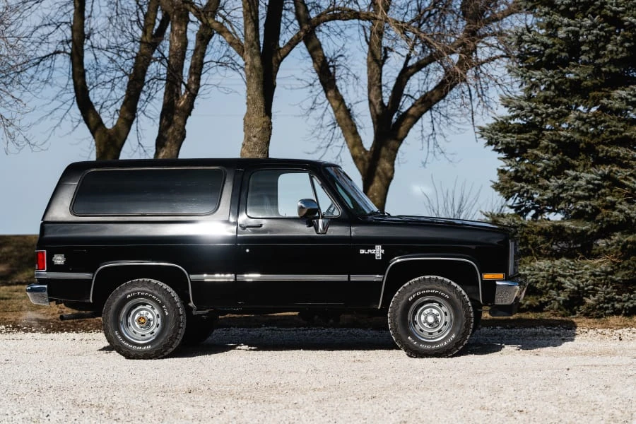 1987 Chevrolet K5 Blazer 2nd Gen - Image 22 of 31