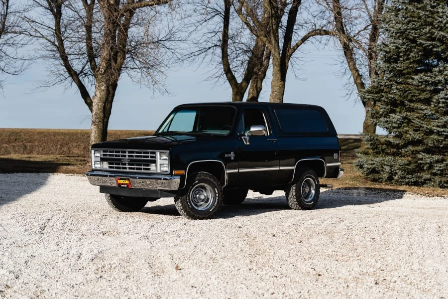 1987 Chevrolet K5 Blazer 2nd Gen - Image 10 of 31