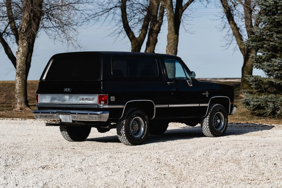 1987 Chevrolet K5 Blazer 2nd Gen - Image 3 of 31
