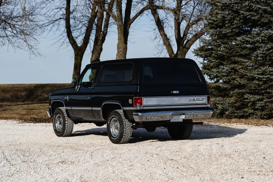 1987 Chevrolet K5 Blazer 2nd Gen - Image 13 of 31