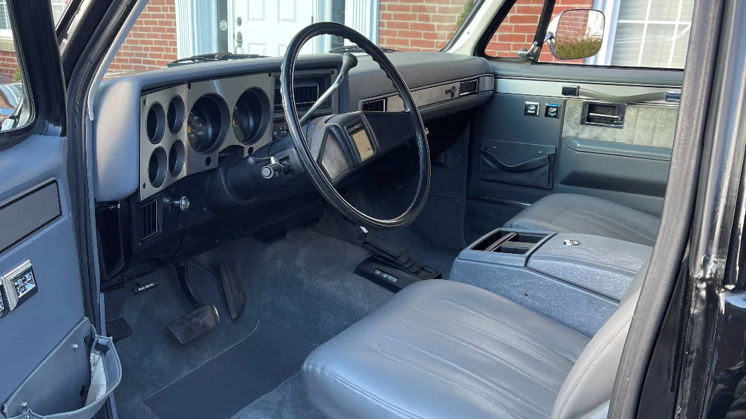 1987 Chevrolet K5 Blazer 2nd Gen - Image 3 of 6