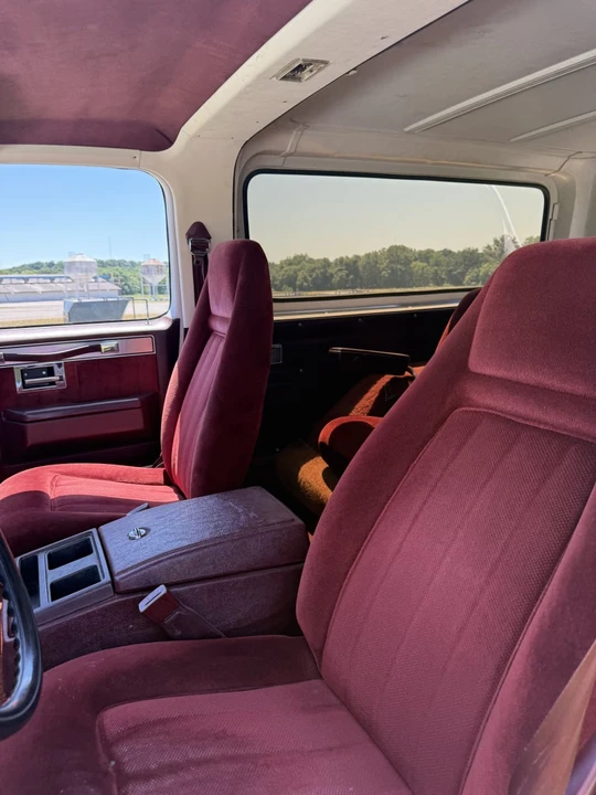 1987 Chevrolet K5 Blazer 2nd Gen - Image 10 of 12