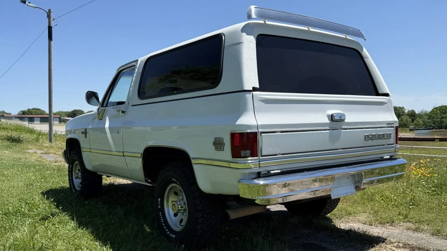 1987 Chevrolet K5 Blazer 2nd Gen - Image 8 of 12