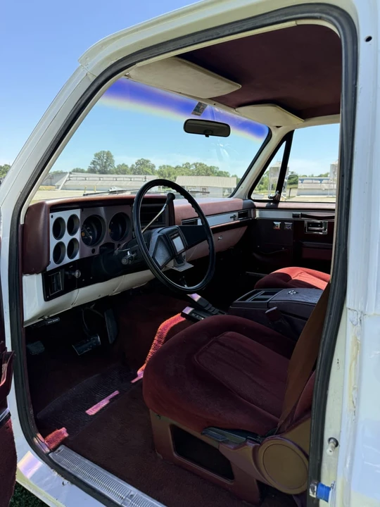 1987 Chevrolet K5 Blazer 2nd Gen - Image 9 of 12