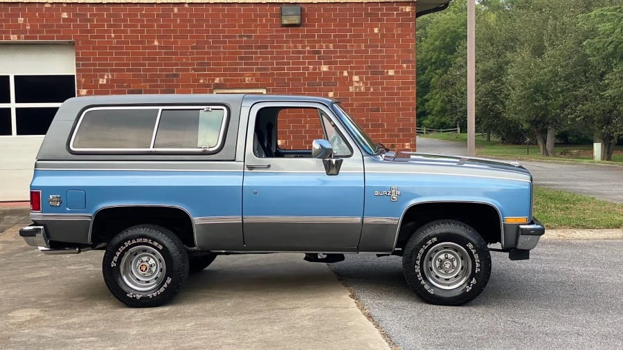 1987 Chevrolet K5 Blazer 2nd Gen - Image 12 of 14