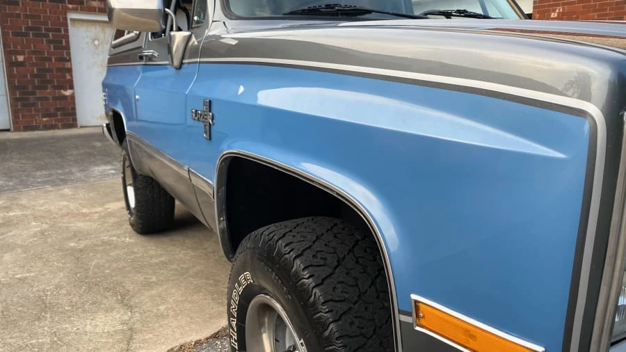 1987 Chevrolet K5 Blazer 2nd Gen - Image 10 of 14