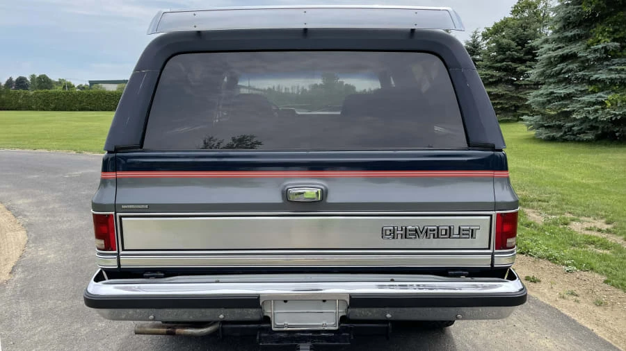 1987 Chevrolet K5 Blazer 2nd Gen - Image 15 of 21