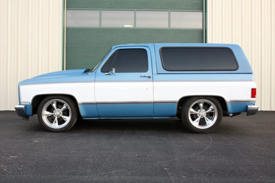 1987 Chevrolet K5 Blazer 2nd Gen - Image 2 of 12