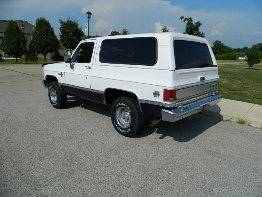 1987 Chevrolet K5 Blazer 2nd Gen - Image 3 of 7