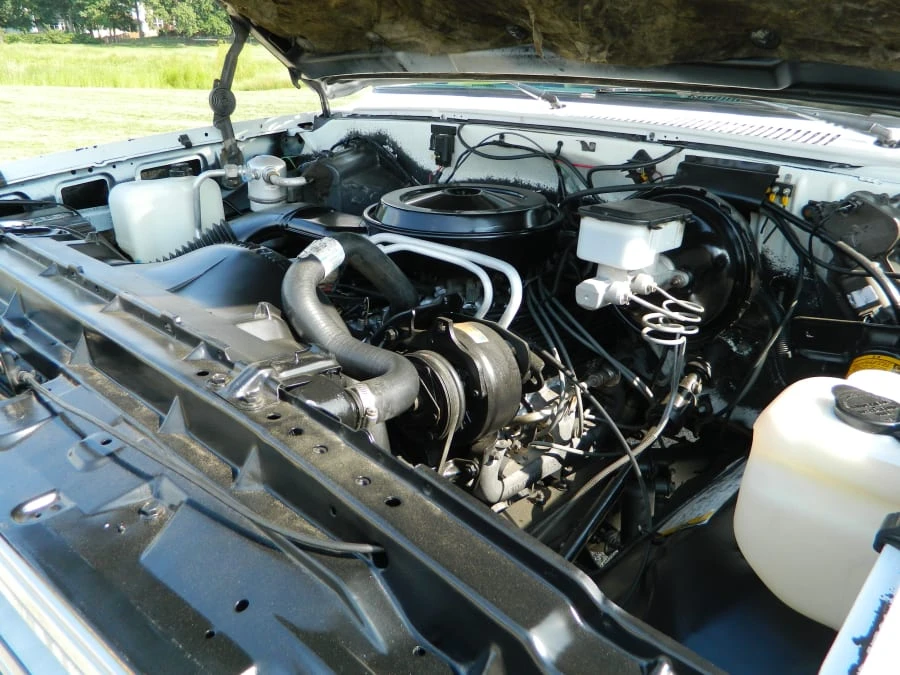 1987 Chevrolet K5 Blazer 2nd Gen - Image 6 of 7