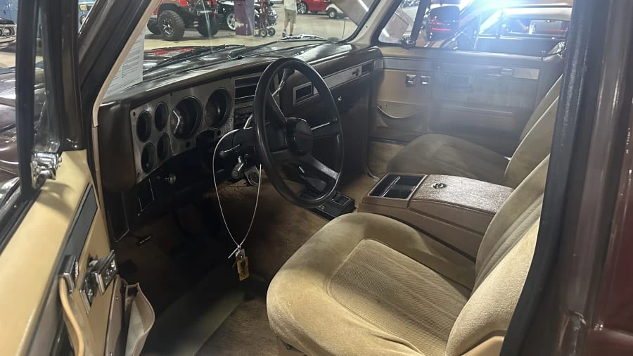 1987 Chevrolet K5 Blazer 2nd Gen - Image 5 of 6