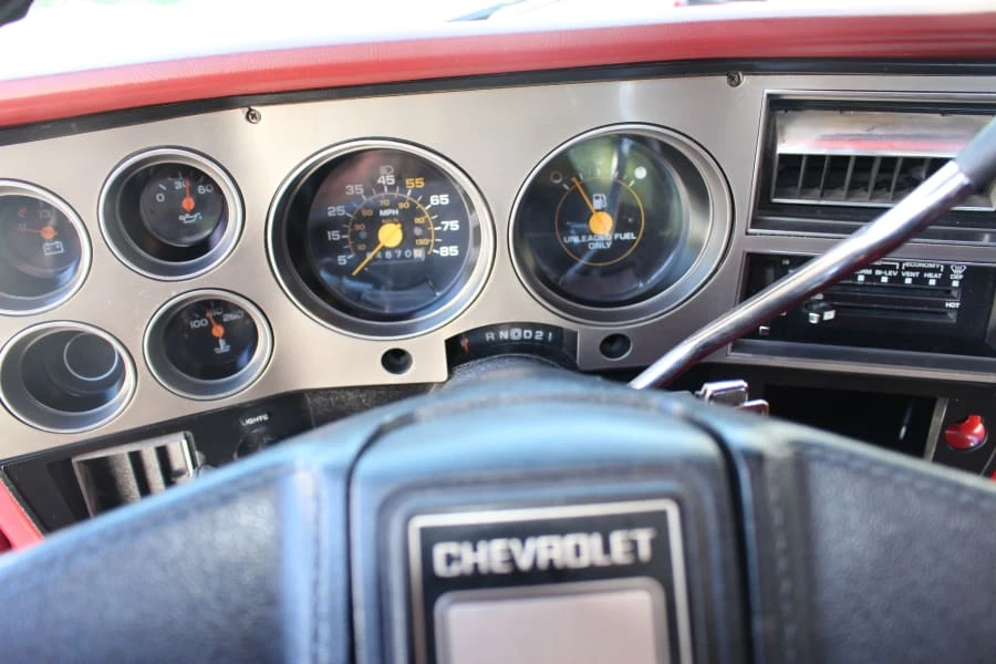 1987 Chevrolet K5 Blazer 2nd Gen - Image 6 of 9