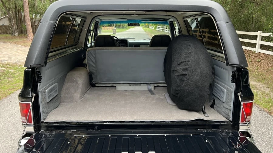 1987 Chevrolet K5 Blazer 2nd Gen - Image 5 of 6
