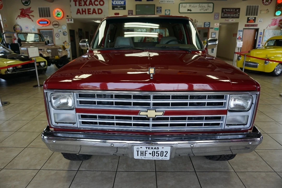 1987 Chevrolet K5 Blazer 2nd Gen - Image 12 of 21