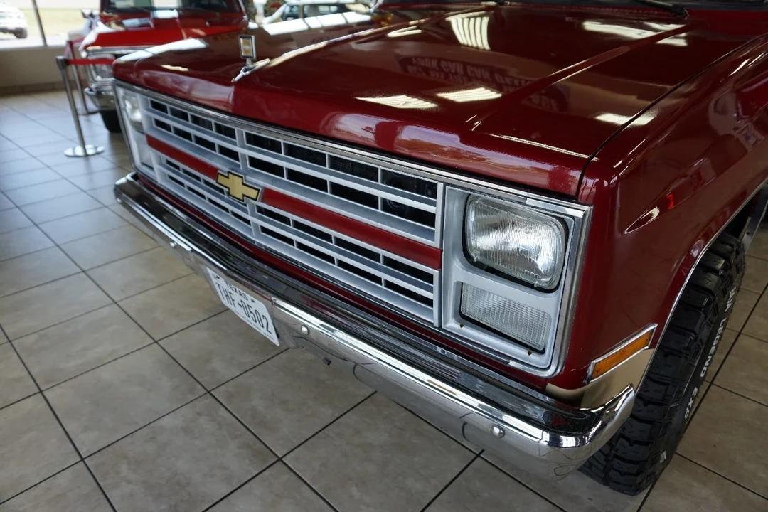 1987 Chevrolet K5 Blazer 2nd Gen - Image 18 of 21