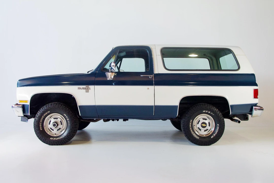 1987 Chevrolet K5 Blazer 2nd Gen - Image 3 of 5