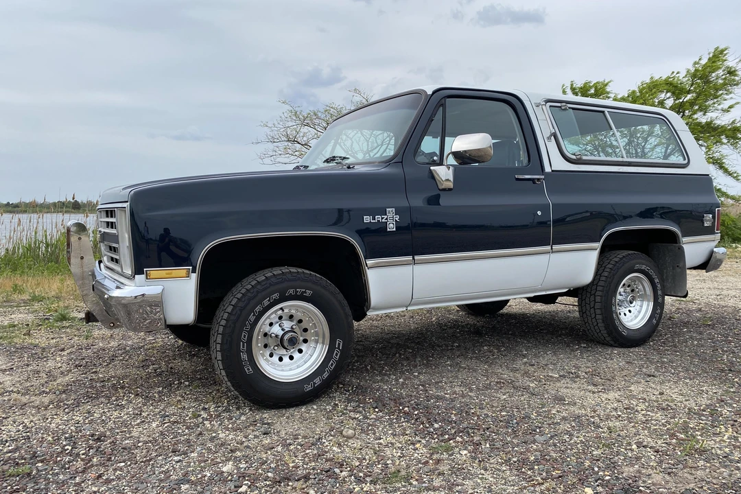 1987 Chevrolet K5 Blazer 2nd Gen - Image 9 of 31
