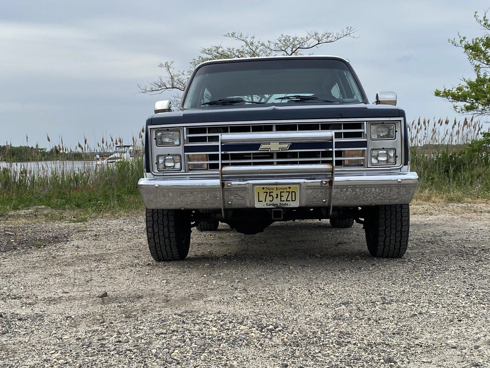 1987 Chevrolet K5 Blazer 2nd Gen - Image 6 of 31