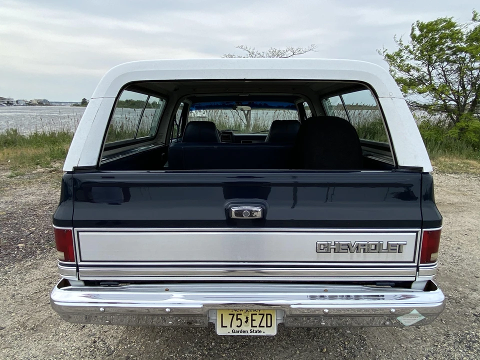 1987 Chevrolet K5 Blazer 2nd Gen - Image 15 of 31