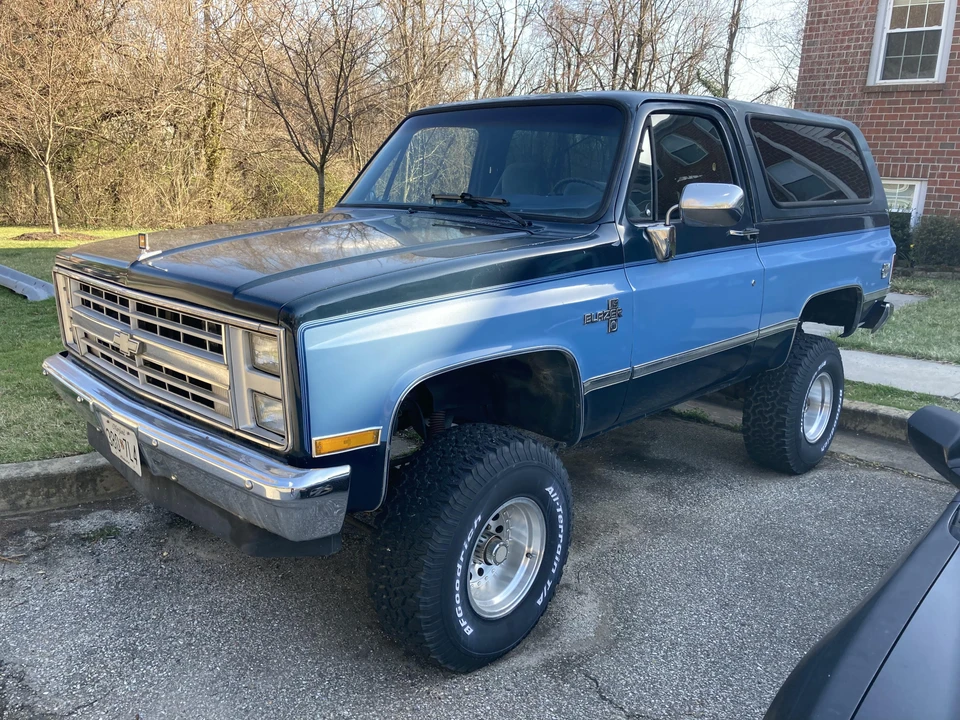 1987 Chevrolet K5 Blazer 2nd Gen - Image 10 of 31