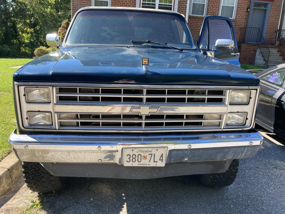 1987 Chevrolet K5 Blazer 2nd Gen - Image 6 of 31