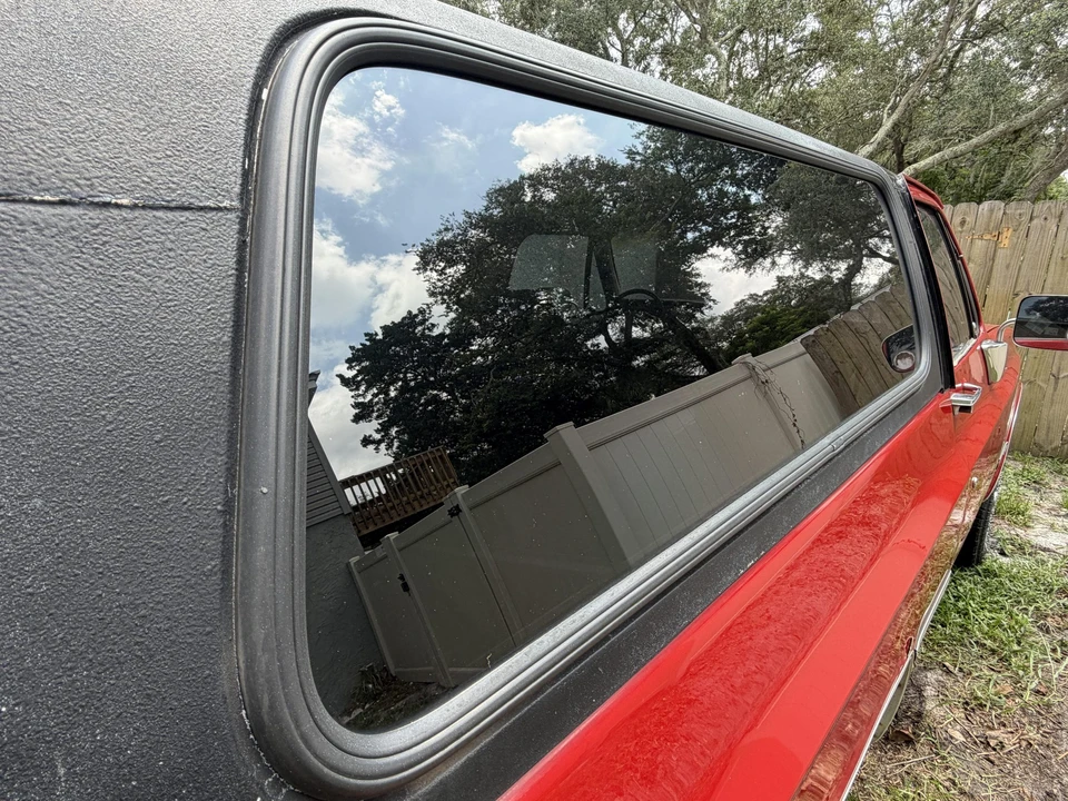1987 Chevrolet K5 Blazer 2nd Gen - Image 26 of 31