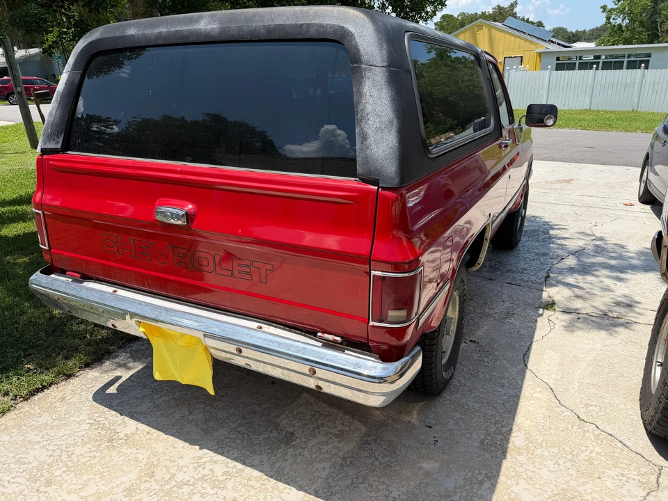 1987 Chevrolet K5 Blazer 2nd Gen - Image 11 of 31