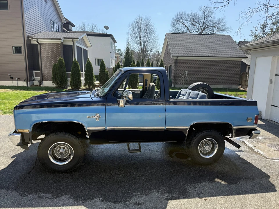 1987 Chevrolet K5 Blazer 2nd Gen - Image 4 of 31