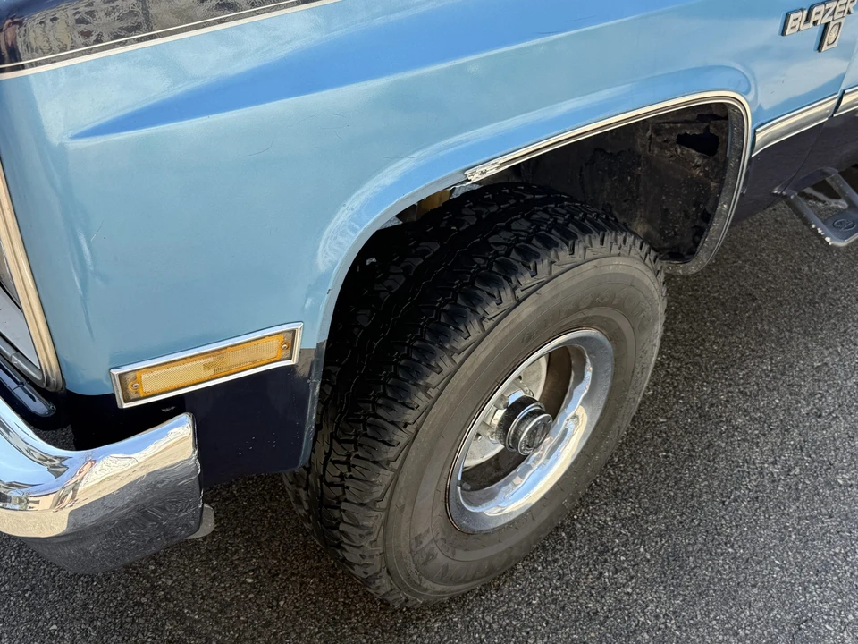 1987 Chevrolet K5 Blazer 2nd Gen - Image 29 of 31