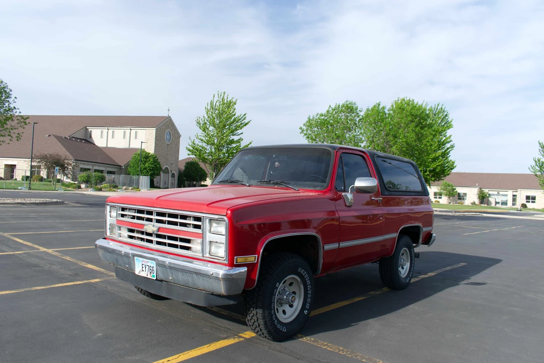 1987 Chevrolet K5 Blazer 2nd Gen - Image 5 of 31