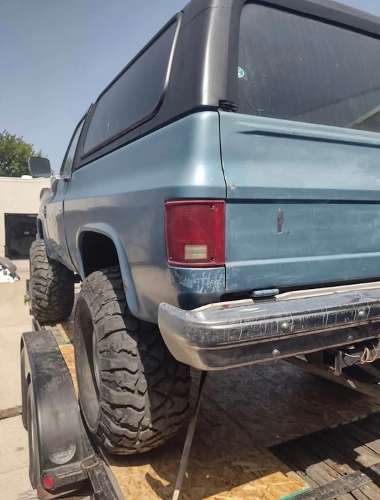 1987 Chevrolet K5 Blazer 2nd Gen - Image 5 of 10