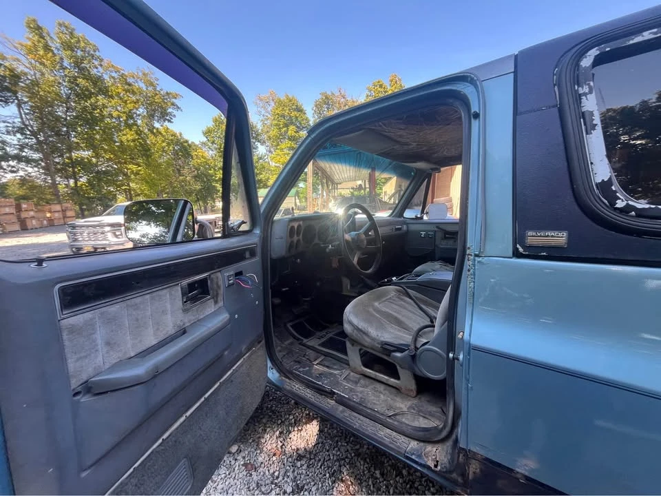1987 Chevrolet K5 Blazer 2nd Gen - Image 11 of 20
