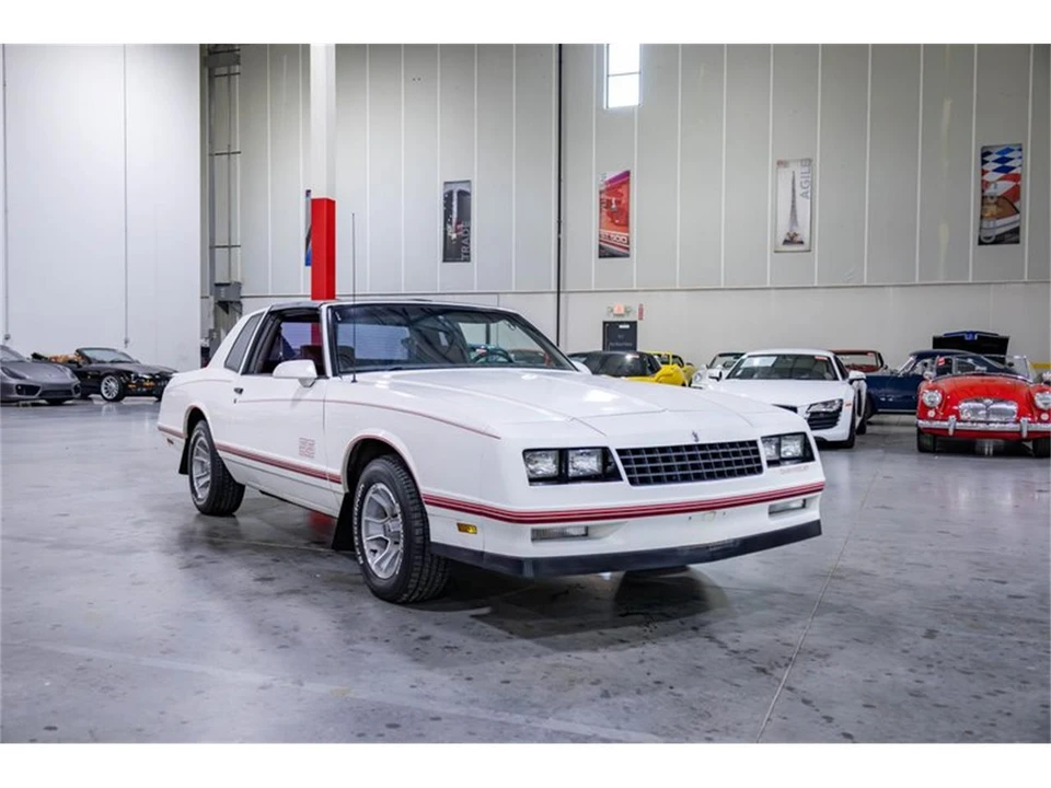 1987 Chevrolet Monte Carlo 4th Gen - Image 9 of 31
