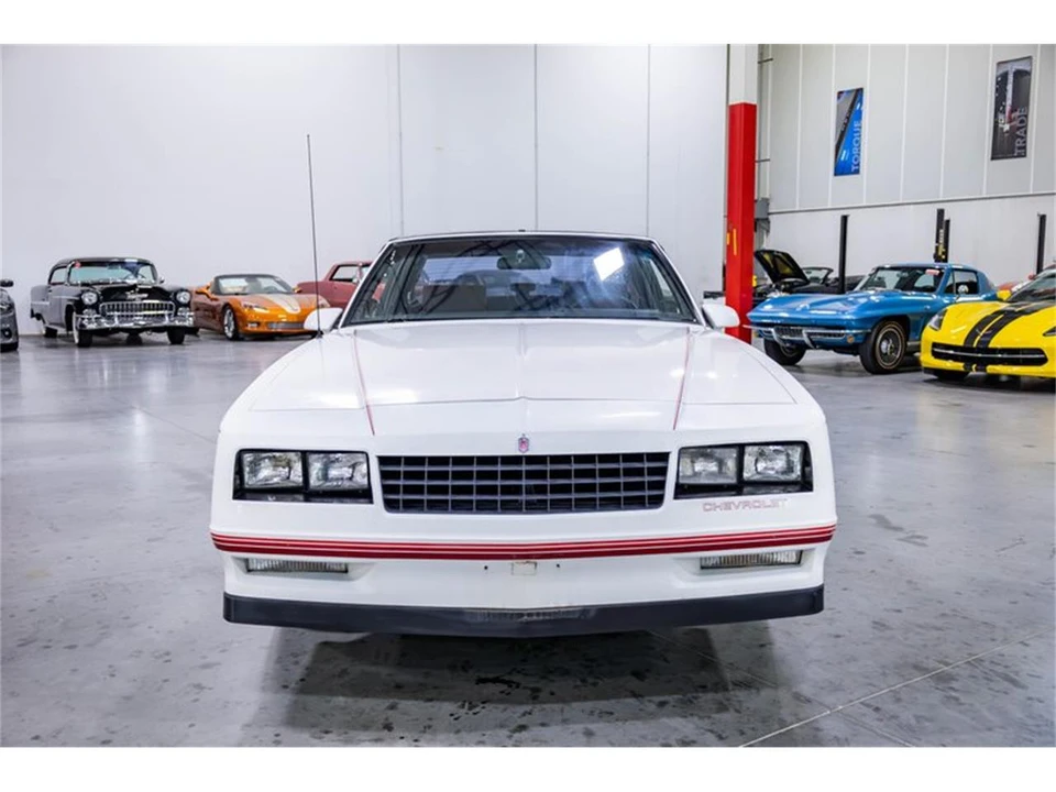1987 Chevrolet Monte Carlo 4th Gen - Image 10 of 31