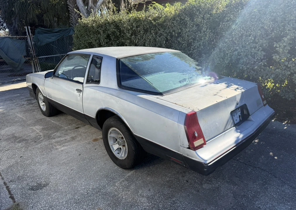 1987 Chevrolet Monte Carlo 4th Gen - Image 2 of 11