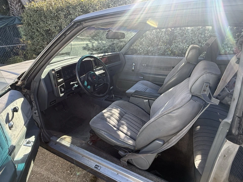 1987 Chevrolet Monte Carlo 4th Gen - Image 6 of 11