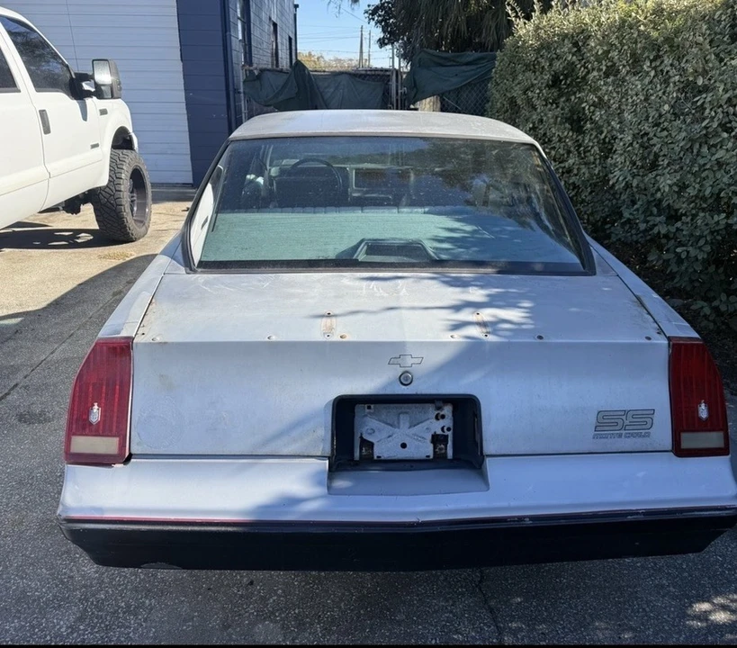1987 Chevrolet Monte Carlo 4th Gen - Image 3 of 11
